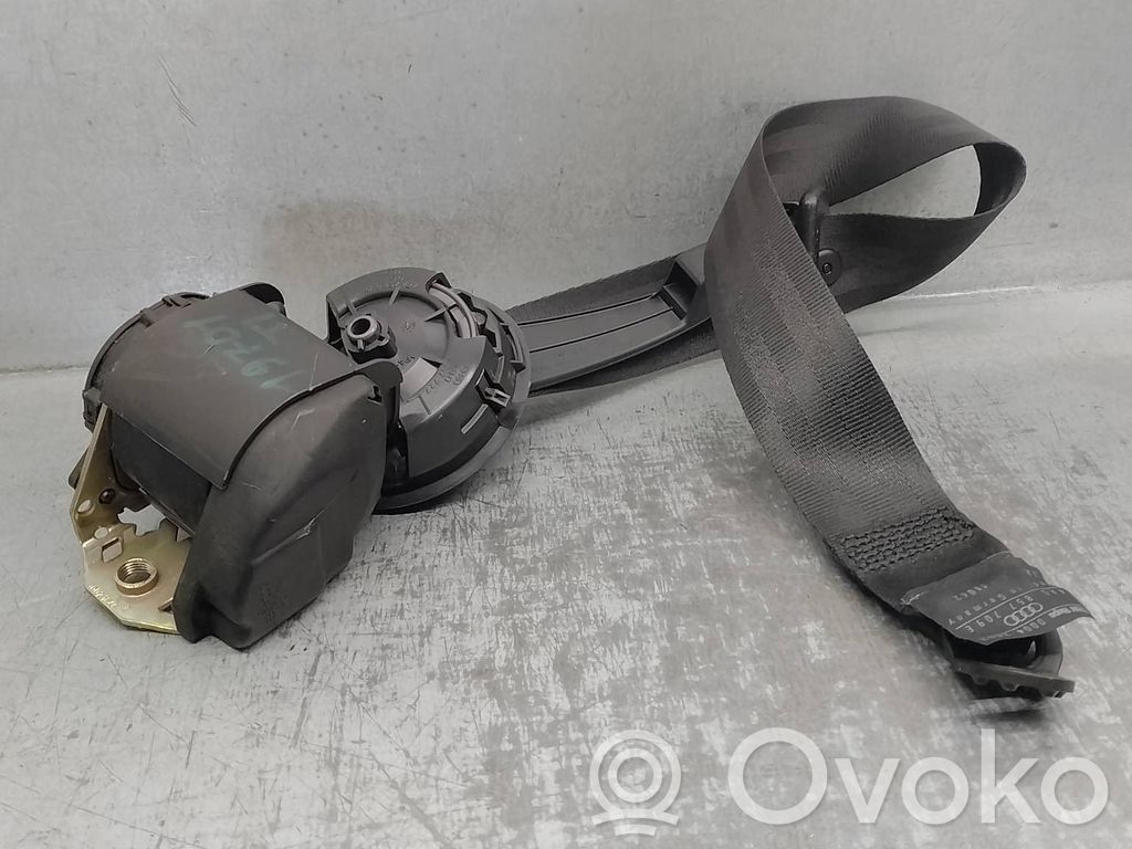 Audi 100 S4 C4 Cinturón trasero 