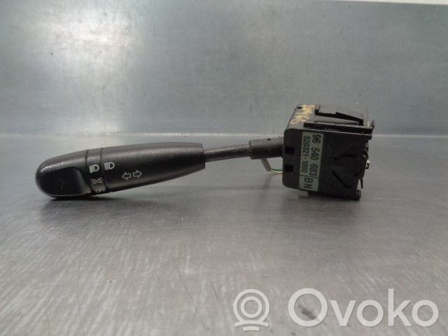 Interruptor de control del panel de luces   96540683