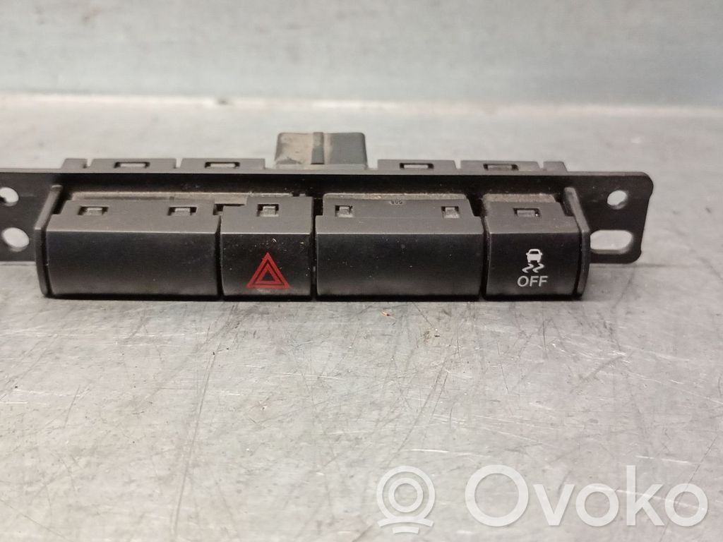 Lancia Voyager Hazard light switch 