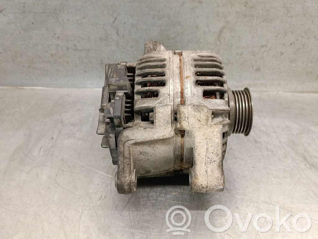 Opel Zafira A Alternator 