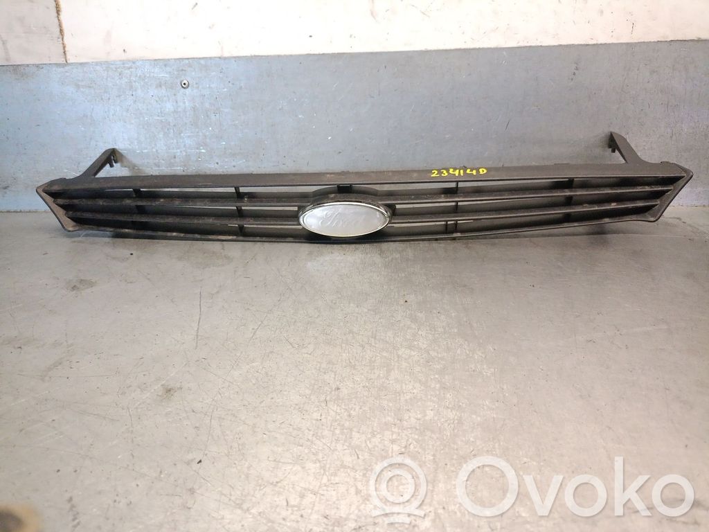 Ford Focus Front grill 