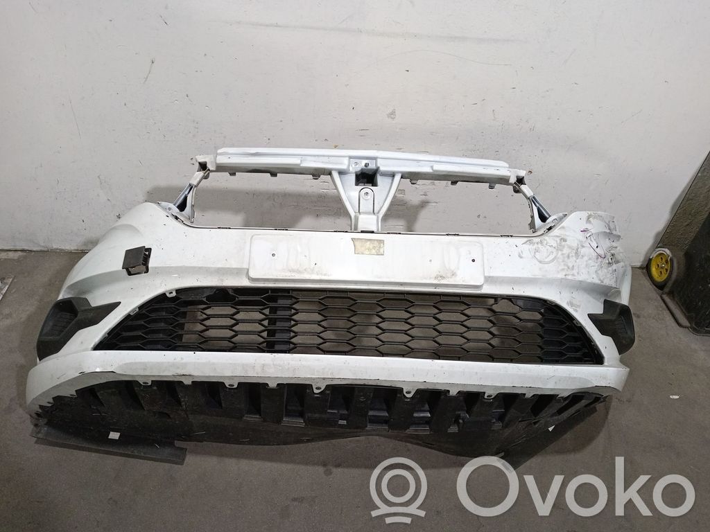 Dacia Sandero III Zderzak przedni 