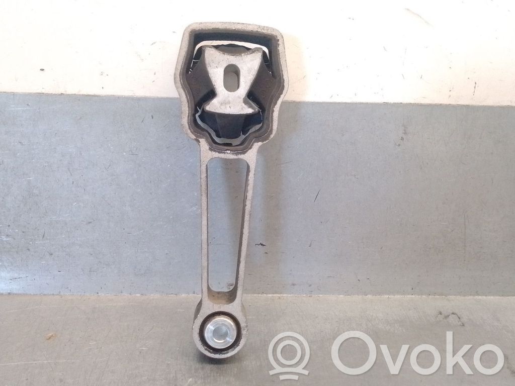 Land Rover Freelander 2 - LR2 Engine mount bracket 