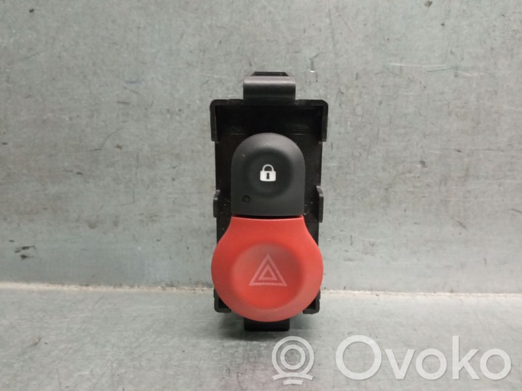 Smart ForFour II W453 Botón interruptor de luz de peligro 