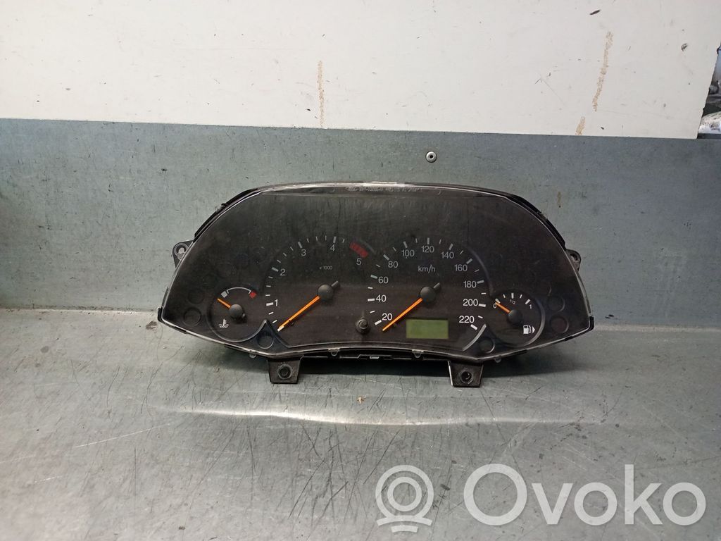 Ford Focus Speedometer (instrument cluster) 