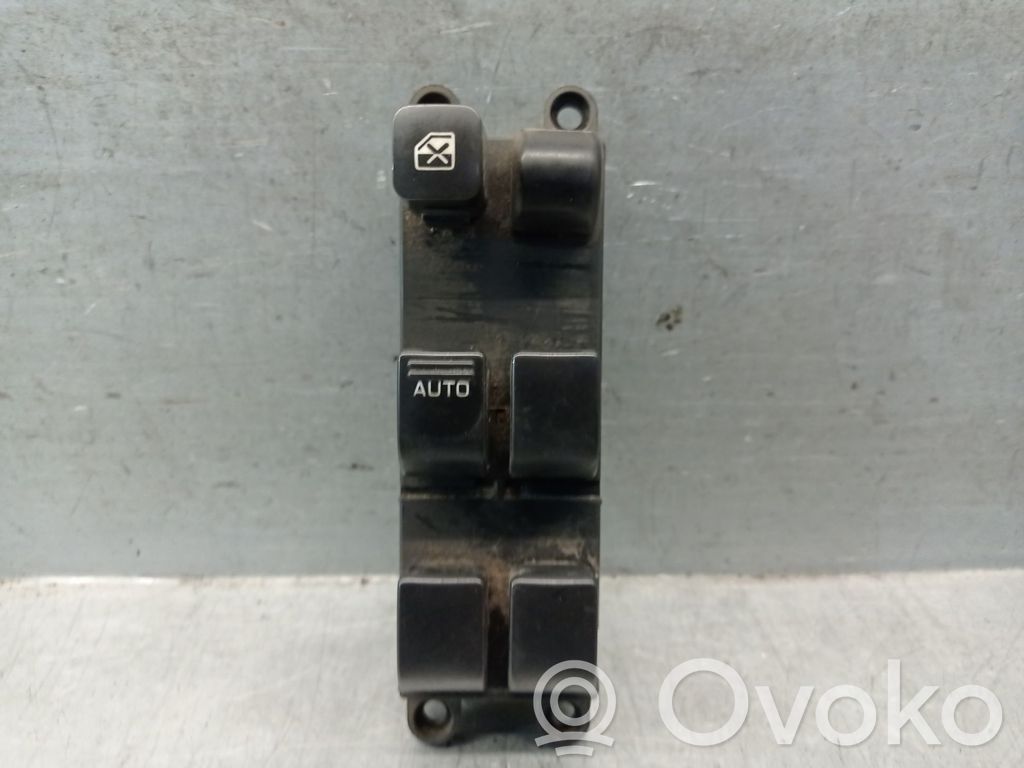 Subaru Forester SF Electric window control switch 