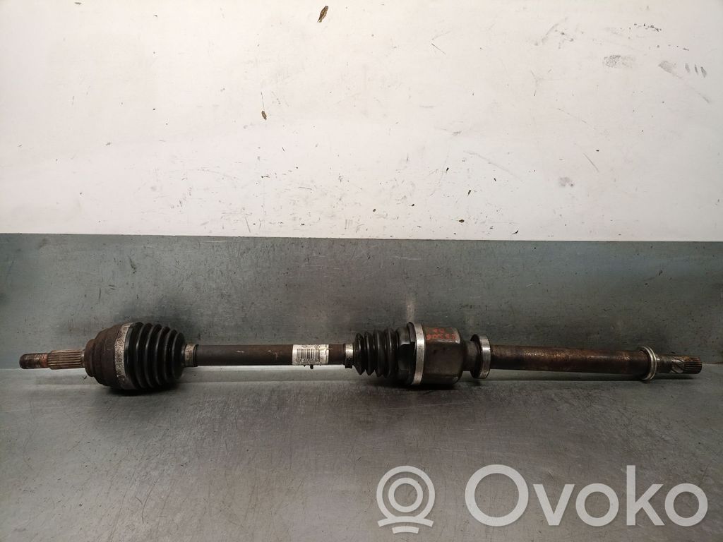 Eje de transmisión delantero   8200499586,8200618111