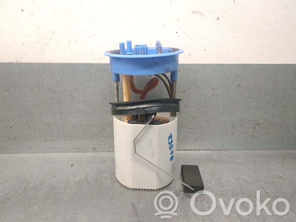Volkswagen Polo V 6R Polttoainesäiliön pumppu 
