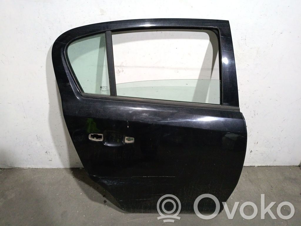 Opel Corsa D Galinės durys 