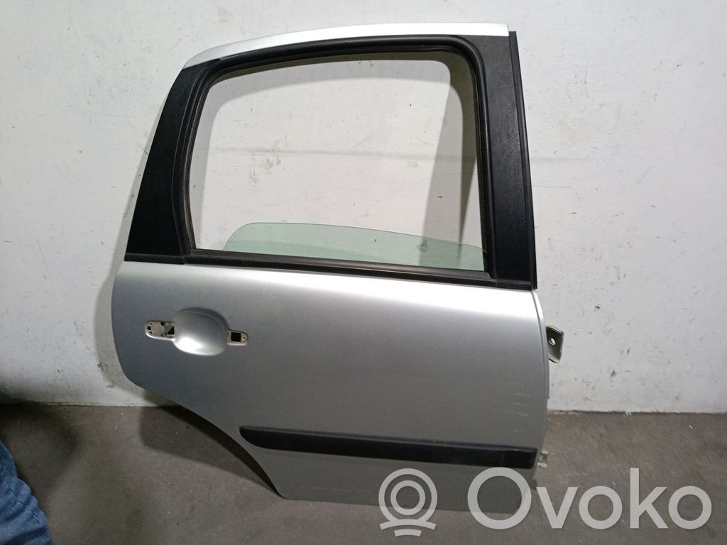 Puerta trasera   9008Q5,9008Q5