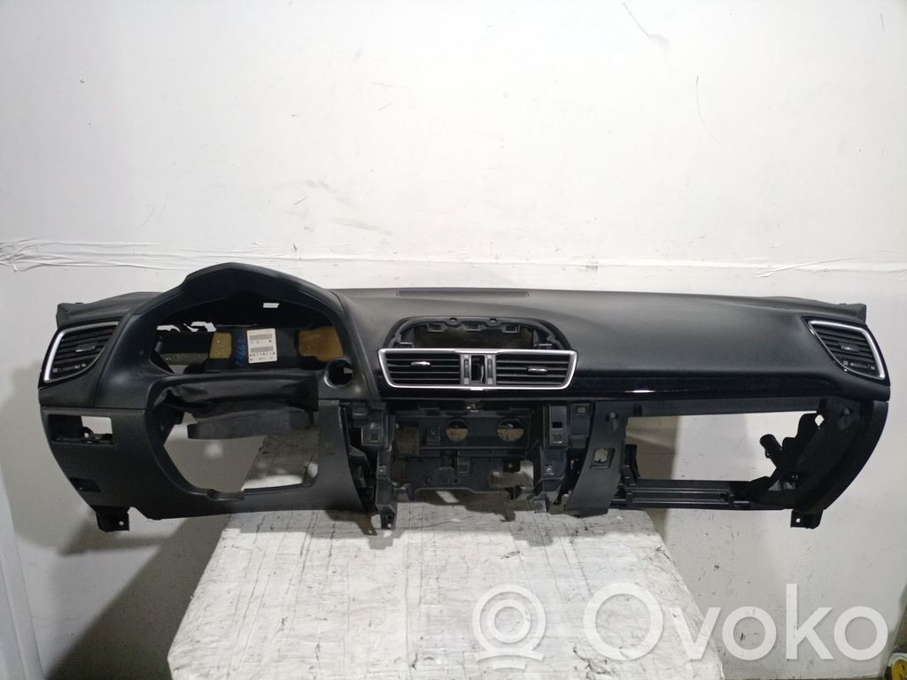 Mazda 3 III Panel de instrumentos 