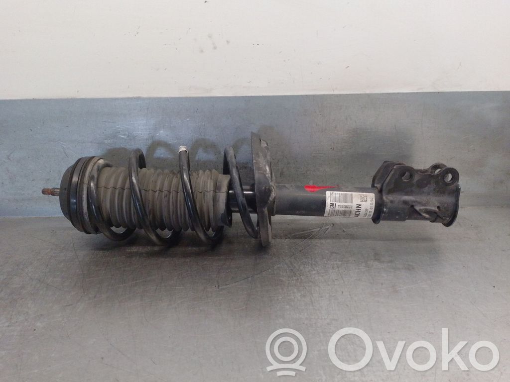 Opel Corsa E Front shock absorber with coil spring 