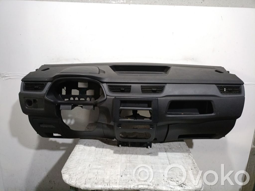 Renault Express Panelis 