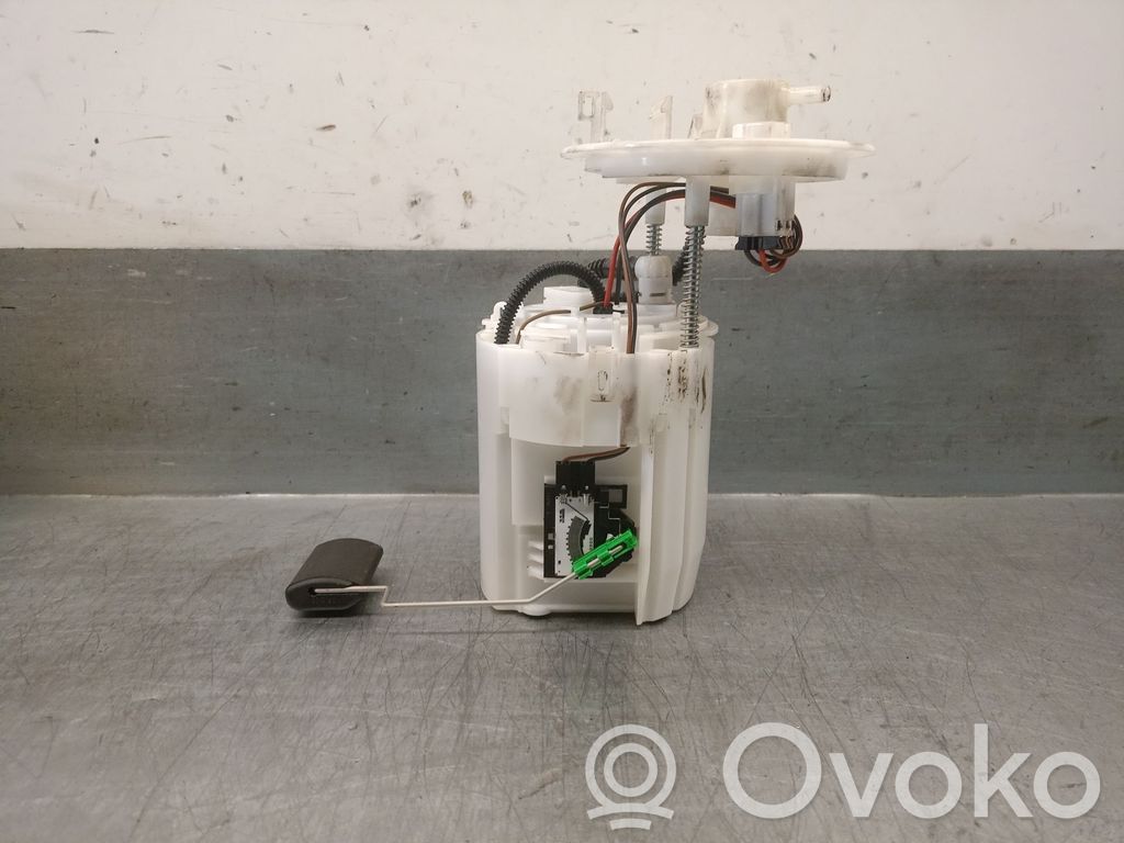 KIA Rio Bomba interna de combustible 