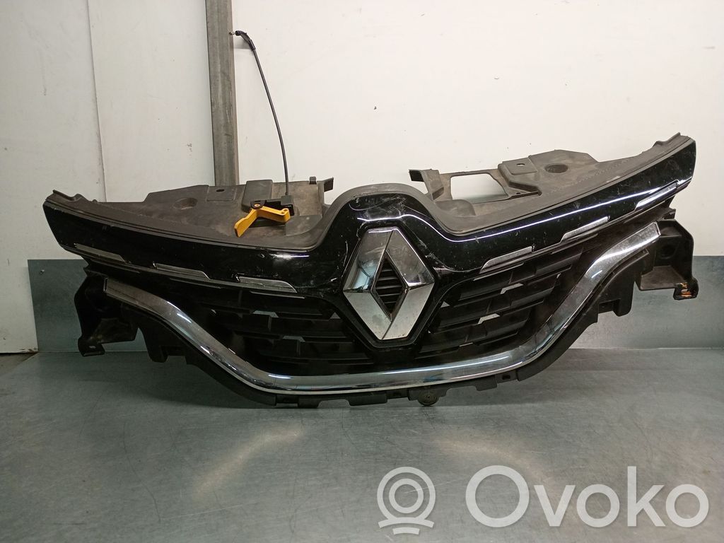 Renault Captur Etusäleikkö 