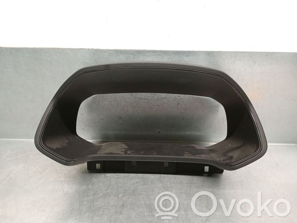 Renault Captur II Rivestimento inferiore 