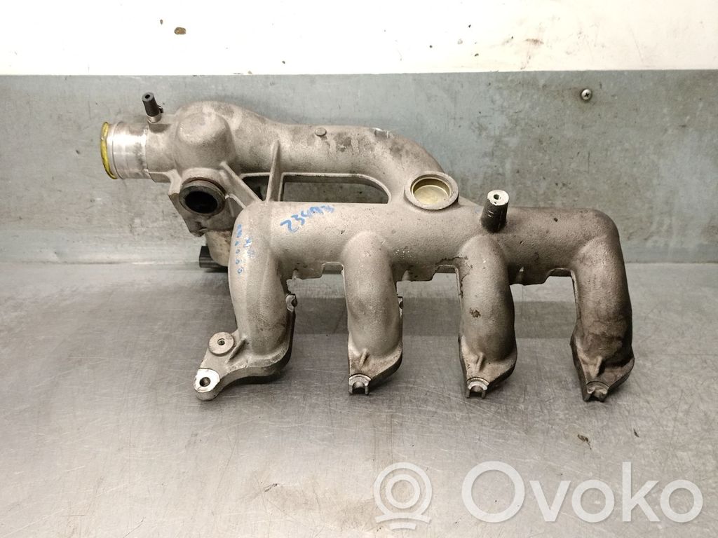 Opel Vivaro Colector de admisión 