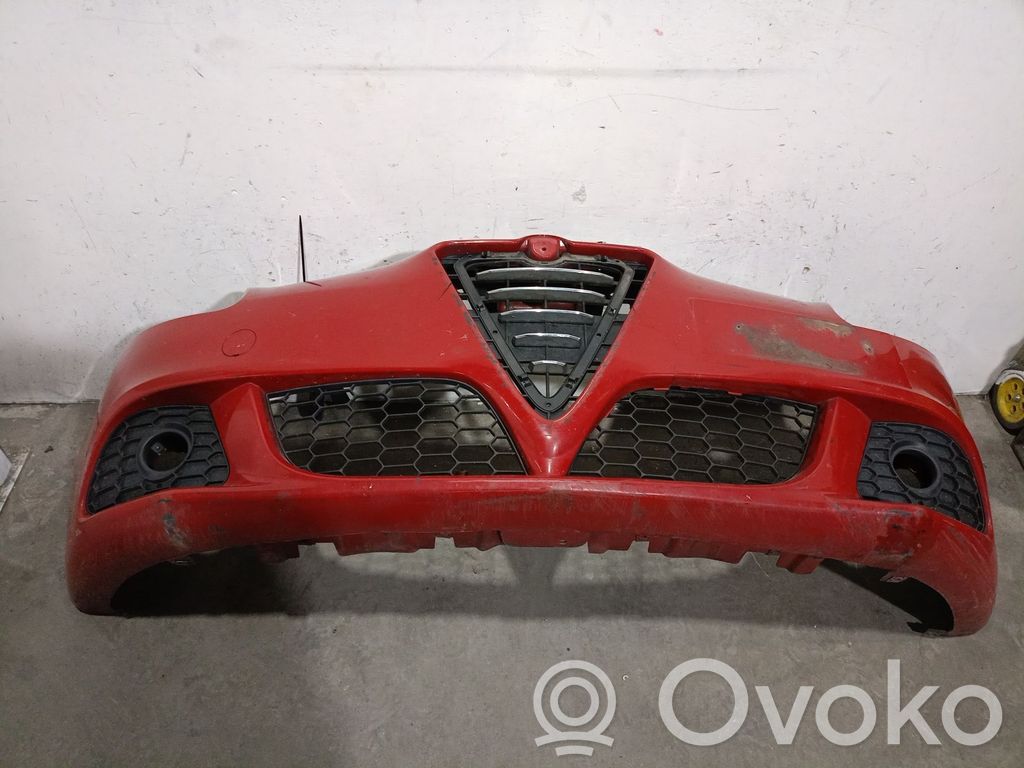 Alfa Romeo Giulietta Parachoques delantero 