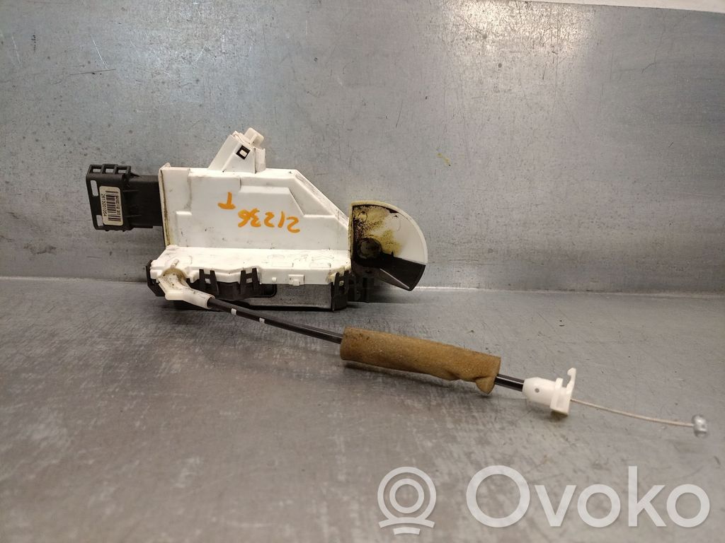 Peugeot Partner Rear door lock 