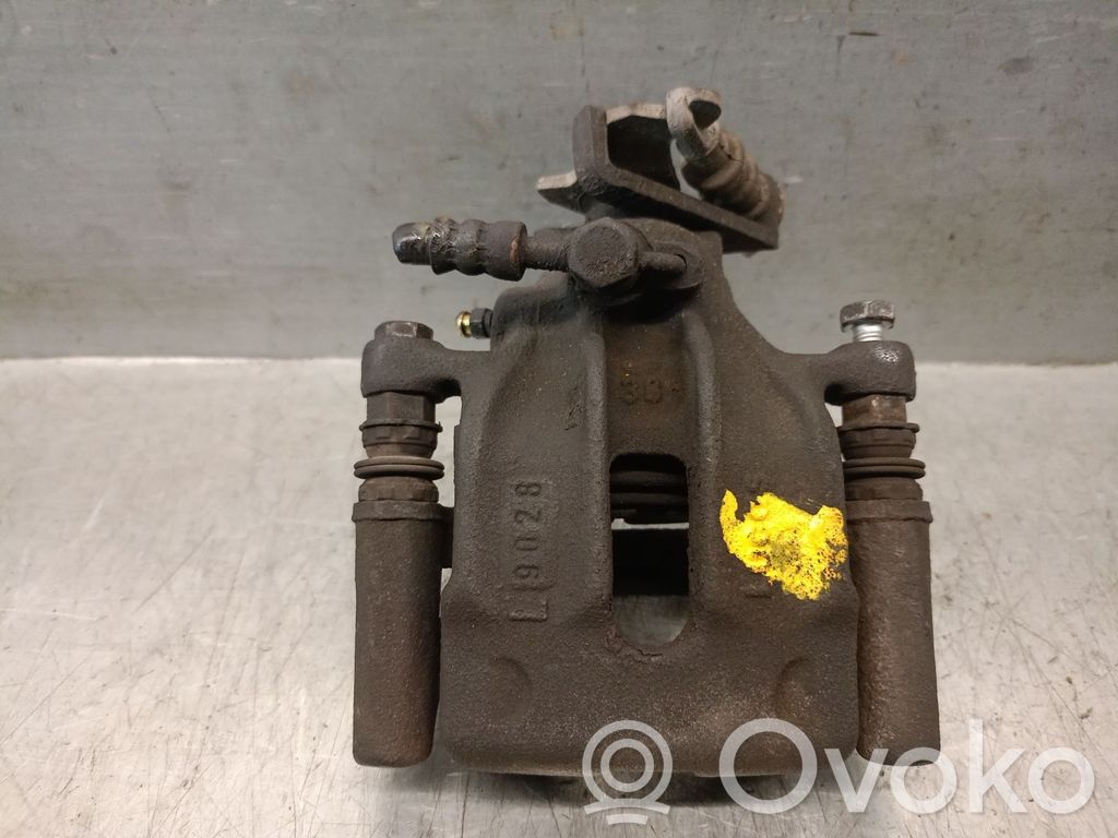 Volvo S40, V40 Takajarrusatula 
