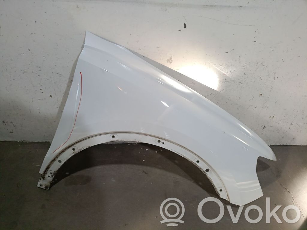 Audi Q3 F3 Spārns 