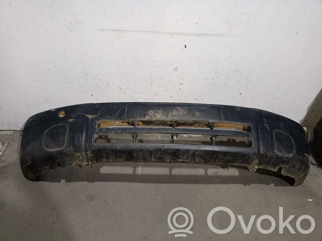 Opel Movano A Parachoques delantero 
