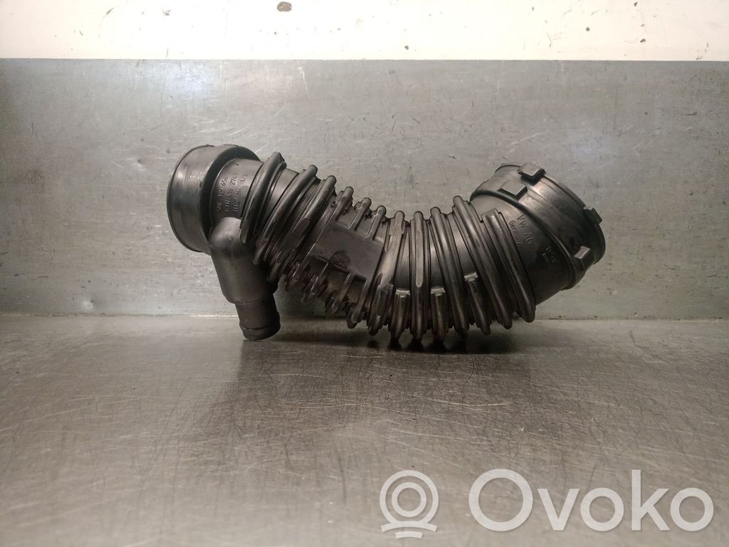 Audi Q3 F3 Conductă/furtun aer condiționat (A/C) 