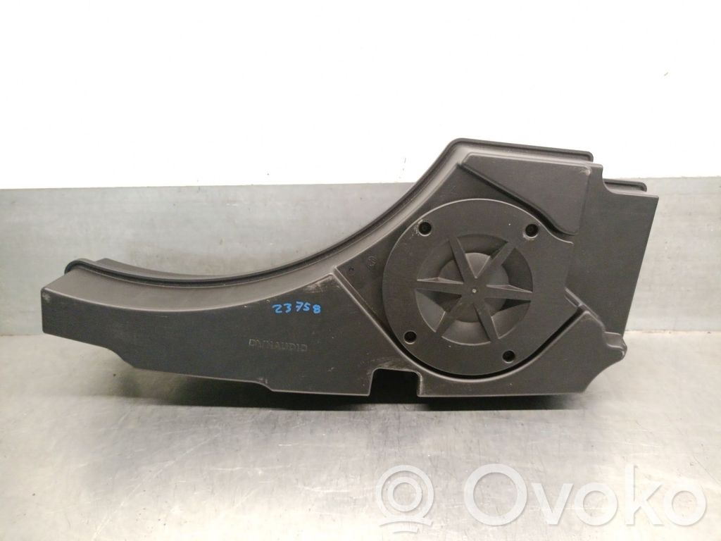 Volkswagen Touareg III Parcel shelf speaker 