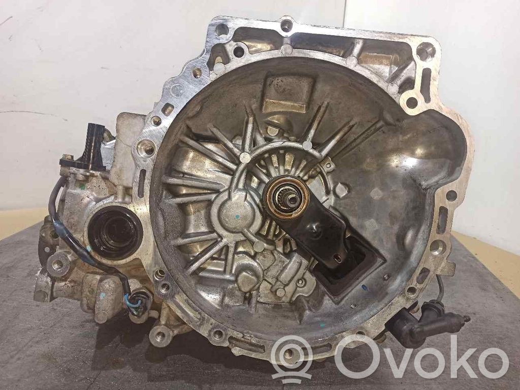 Mazda 2 Boîte de vitesses manuelle à 5 vitesses