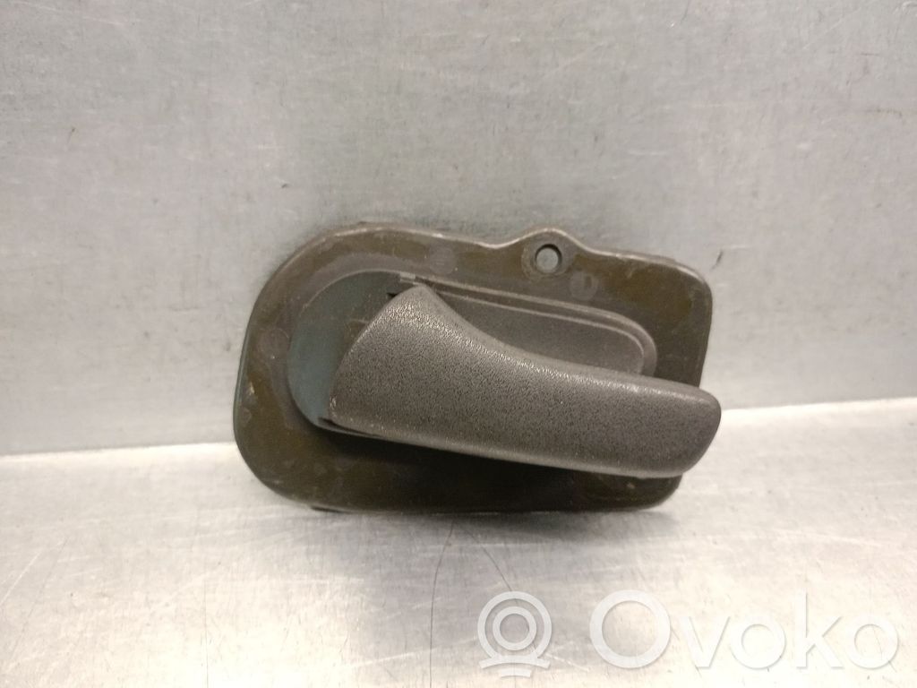 Opel Corsa B Manecilla interna puerta delantera 
