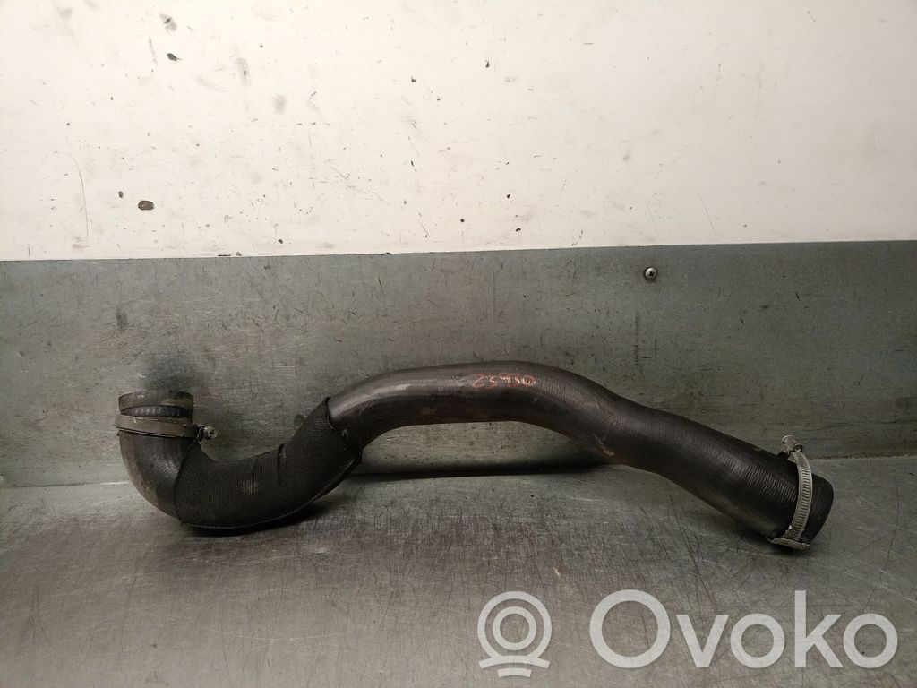 Ford Focus Air conditioning (A/C) pipe/hose 