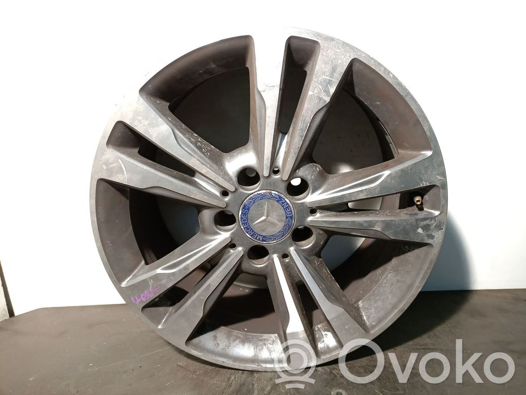 Mercedes-Benz E A207 R18-alumiinivanne 