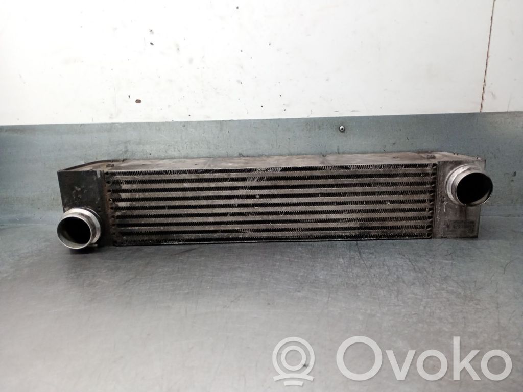 BMW 7 E65 E66 Chłodnica powietrza doładowującego / Intercooler 