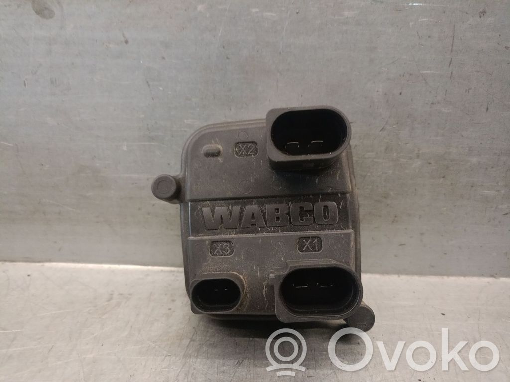 Module de commande suspension   4M0907778,4132007579WABCO
