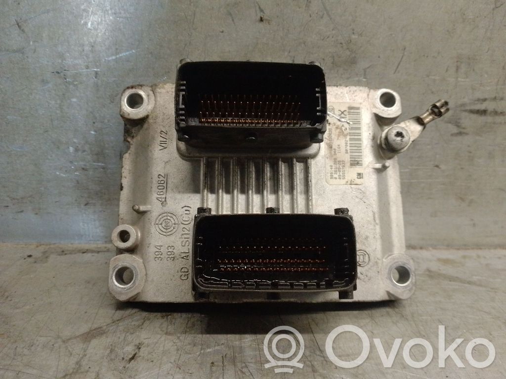 Unidad de control/módulo del motor   55557933