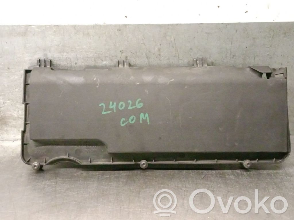 Peugeot 206 Air filter box 