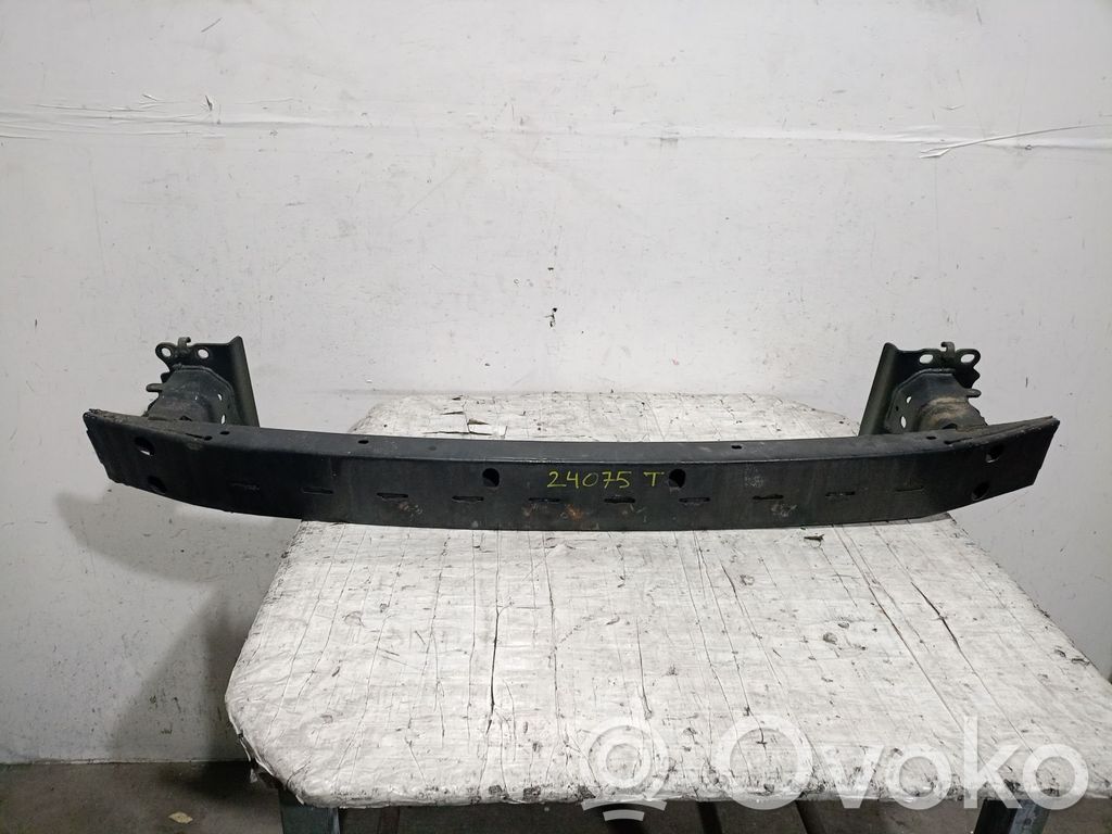 Toyota Corolla Verso E121 Soporte del parachoques delantero 