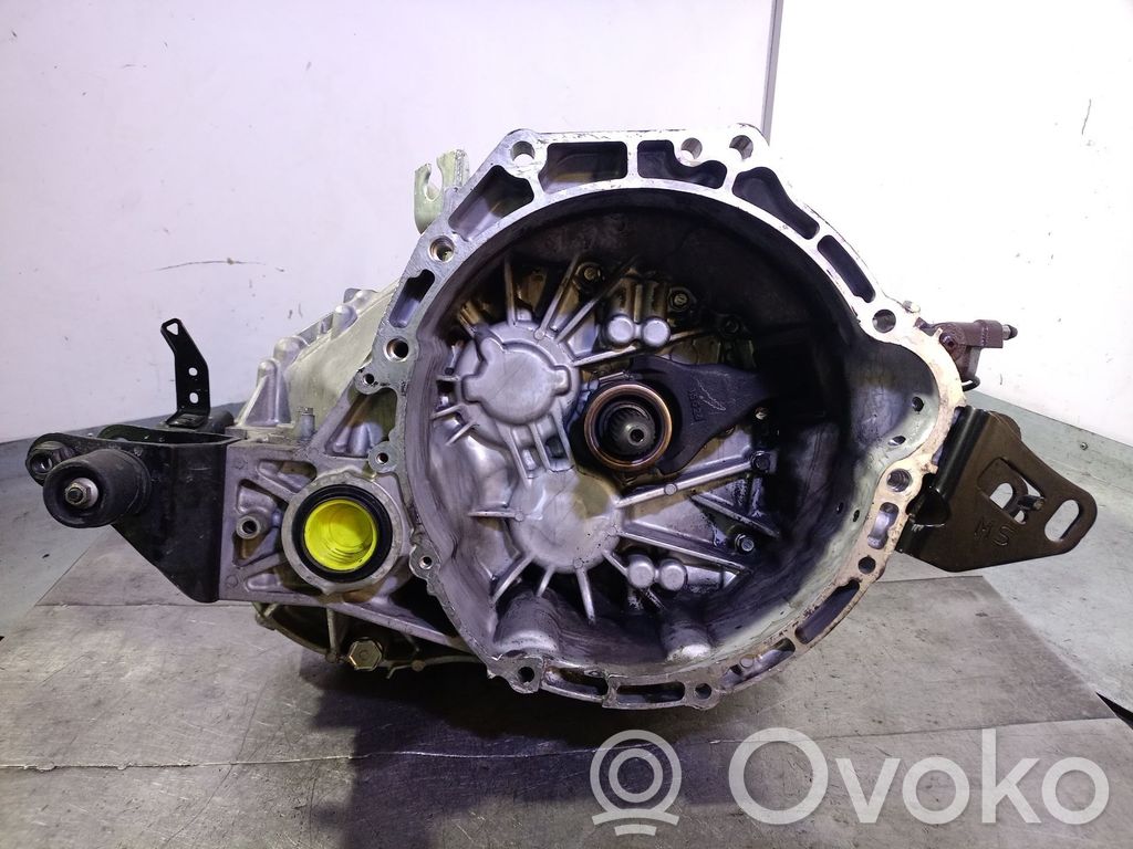 Toyota Avensis T270 Scatola del cambio manuale a 5 velocità 