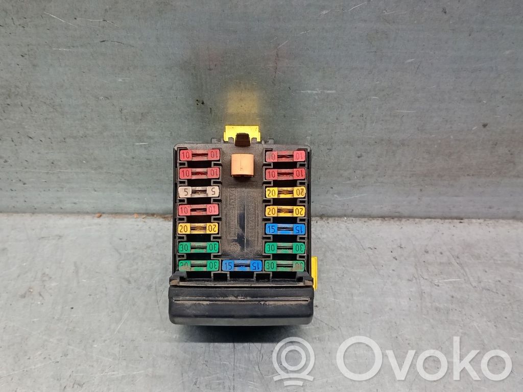 Citroen Saxo Juego de caja de fusibles 