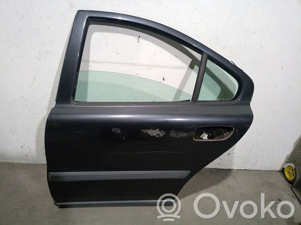 Volvo S60 Aizmugurējās durvis 