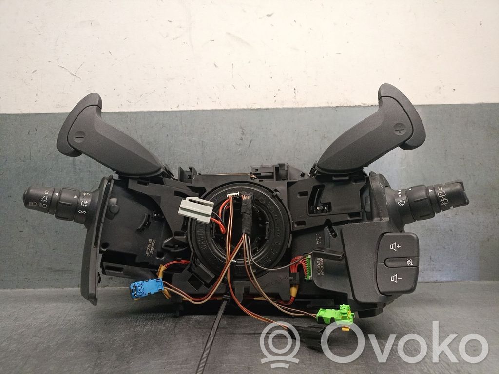 Interruptor de control del panel de luces   8200627580,255405605R