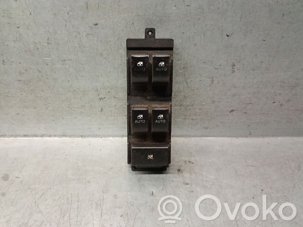 Opel Antara Electric window control switch 
