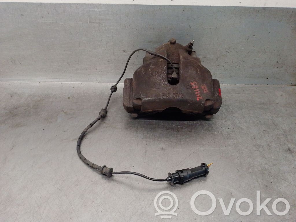 Opel Vectra B Zacisk hamulcowy przedni 