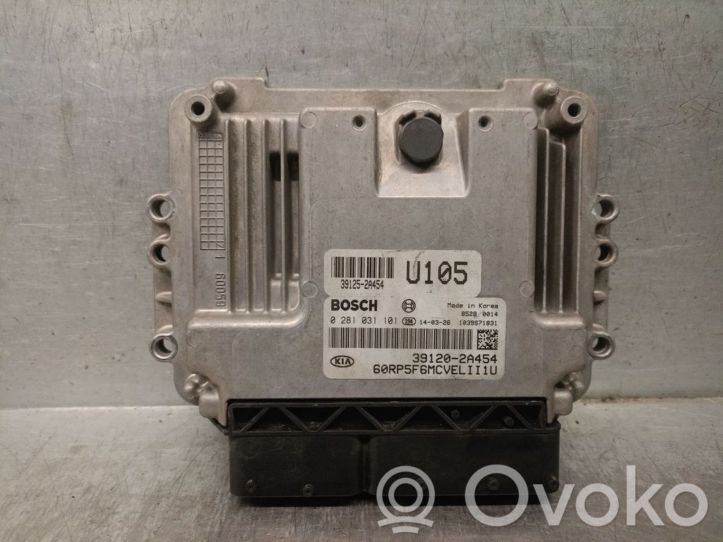 KIA Carens III Engine control unit/module 
