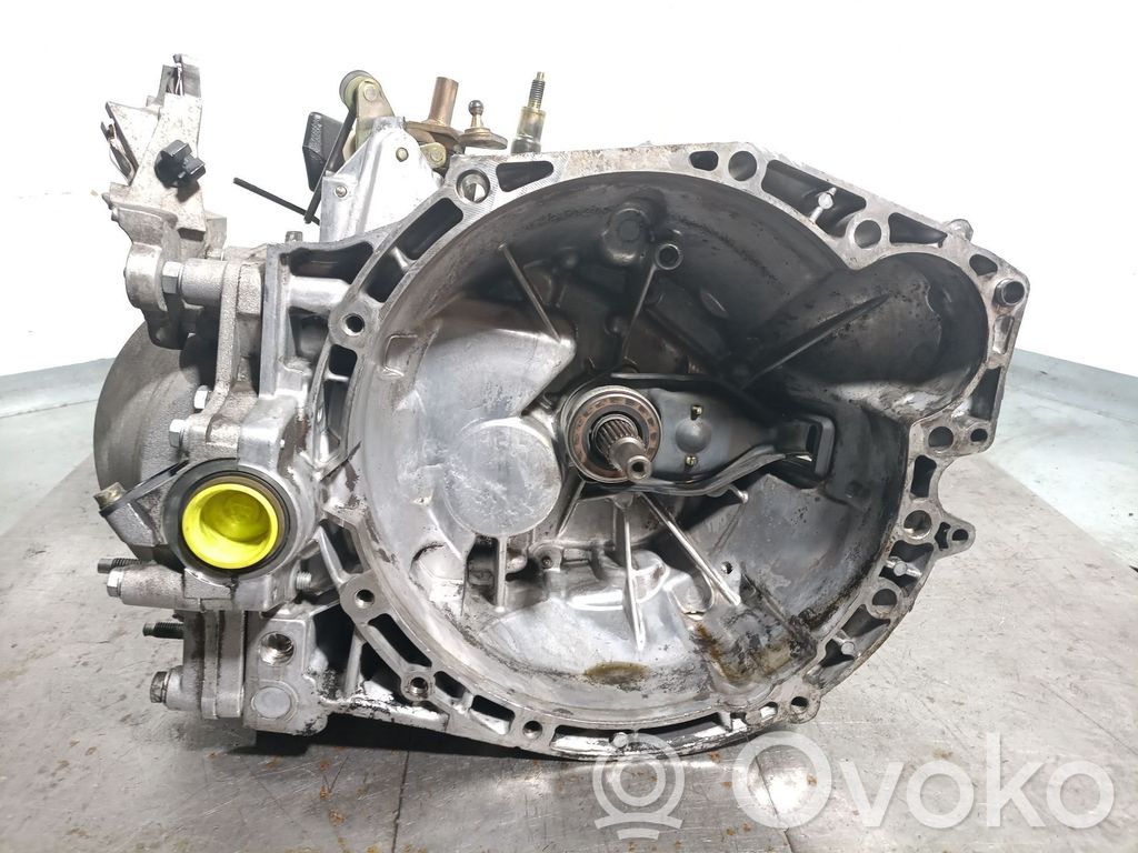 Peugeot 307 Manual 5 speed gearbox 