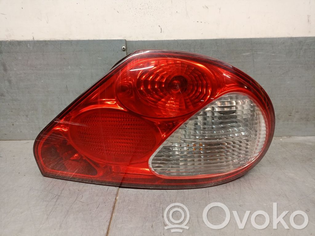 Jaguar X-Type Rear/tail lights 