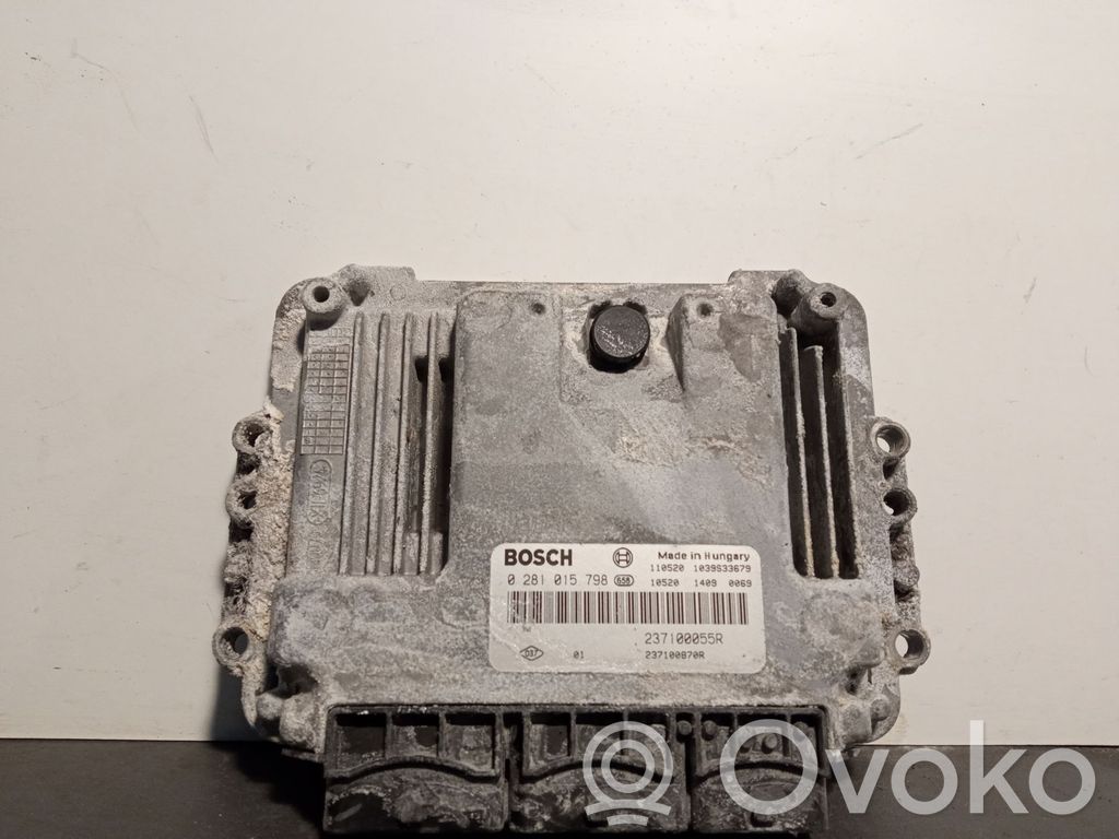 Unidad de control/módulo del motor   237100055R,0281015798BOSCH