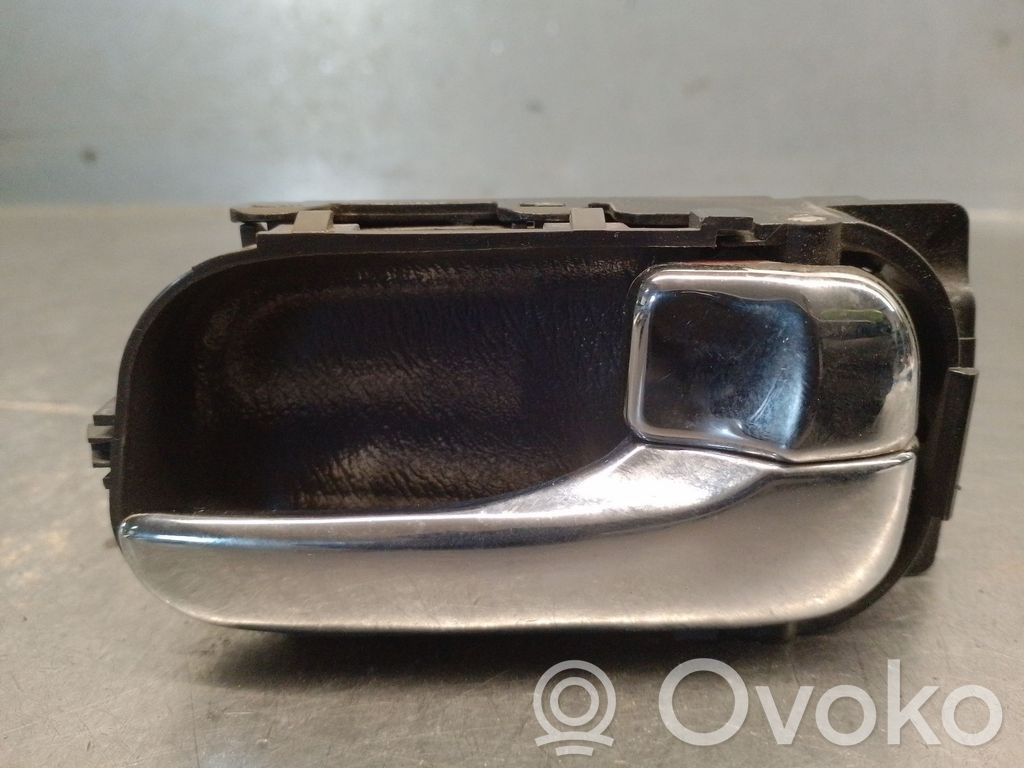Manecilla interna puerta delantera   806709F500,806709F500