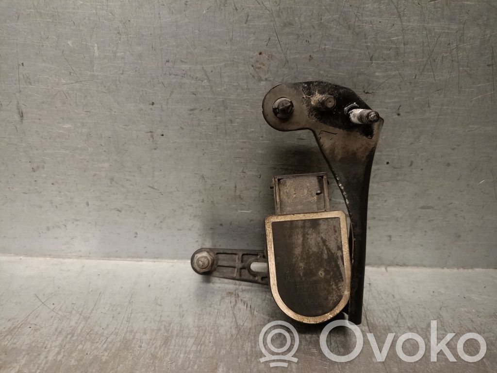 Mercedes-Benz S W222 Moteur de réglage du niveau des phares