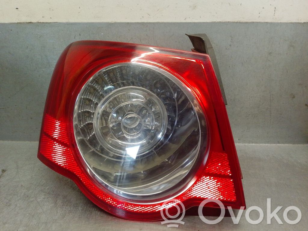 Volkswagen Passat Alltrack Lampă spate în caroserie 